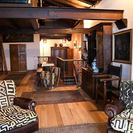 Casacastigliaundici Bed & Breakfast
